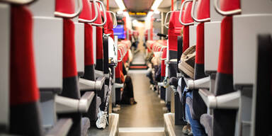 Kein Fahrschein: Slowake (41) schlug Zugbegleiterin nieder