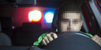 85 km weit: Lenker (19) lieferte sich Verfolgungsjagd mit Polizei