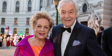 Mausi Lugner bis Alfons Haider: So trauern die Promis um Harald Serafin