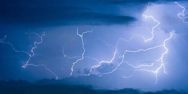 Viel Sonne, doch HIER herrscht heute Gewitter-Alarm