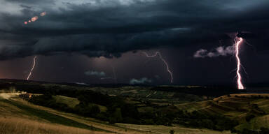 Gewitter-Front im Anmarsch: SO düster wird es jetzt in Österreich