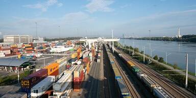 Hafen Wien.jpg