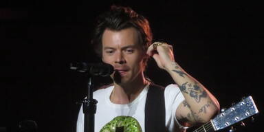 Harry Styles IMG_5604.jpg