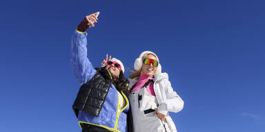 Neue Content-Serie „Crush Course“: Österreich Werbung macht Skifahren zum Dating-Magneten