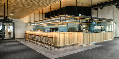 "Bergrestaurant "Hirsch & Maus“ auf der Schlossalm/Bad Hofgasten verbindet Panorama und Regionalität