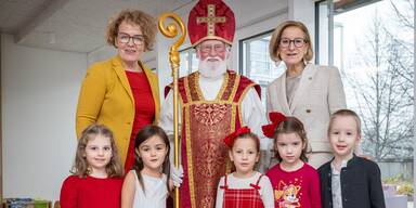 Der Nikolaus kommt in den Kindergarten