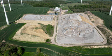 Kettlasbrunn 6 © Greenpeace (1).jpg