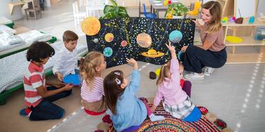 Nur 6,7 % der Krabbelstubenplätze mit Vollzeitarbeit vereinbar