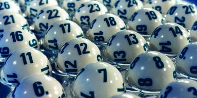 Mega-Lotto-Gewinn: 4 Glückliche knacken Siebenfachjackpot