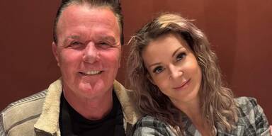 Also doch! Simone Lugner und Marcus von Anhalt kuscheln in Wien