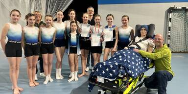  Ein letzter Applaus für die Tochter