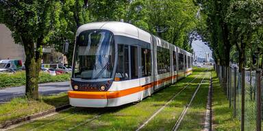 Strafen gegen Lärm & Co. in Öffis sollen in Linz kommen 