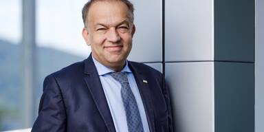 Designierter KUK-Chef Meinhard Lukas testet unfreiwillig das Spital 