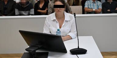 Mutter Mustafa 4-Jähriger Kehle durchgeschnitten