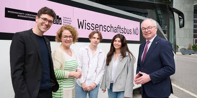 "Wissenschaftsbus NÖ“ bringt Schulklassen zur Wissenschaft