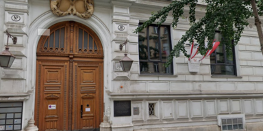 Bei illegaler Party Inventar aus Palais geklaut: Eine Täterin gefasst