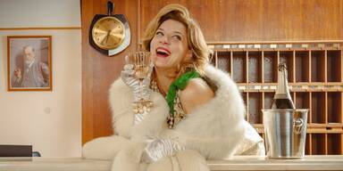 Im Rabenhof eröffnet jetzt die schräge „Pension Schöller“