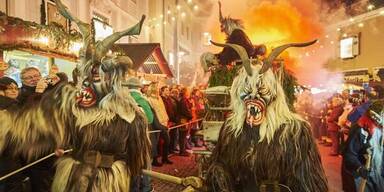 Die größten Perchtenläufe von OÖ am 5. Jänner