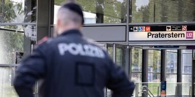 Praterstern Polizei.jpg