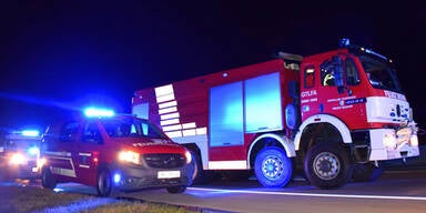 Oldtimer brennt A2 Feuerwehr 