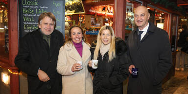 oe24 lud zur Punsch-Time