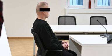 "Sächsische Separatisten": Bekannter Rechtsextremist vor Gericht 