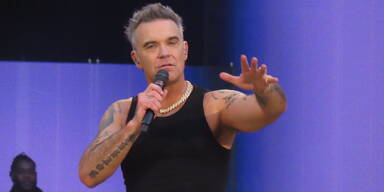 Robbie Williams_2202 (1).jpg