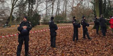 Polizeieinsatz bei Rodung.