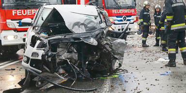 SALZBURG-KROATE-BEI-VERKEHR.jpg