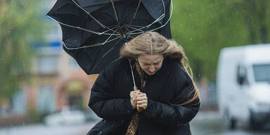 Samstag birgt Unwetter-Risiko für DIESE Regionen