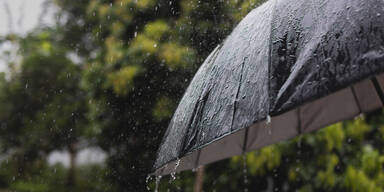 HIER drohen heute wieder Schauer und Gewitter