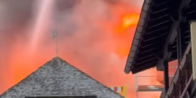 Großbrand bei Tiroler Hotel Klosterbräu
