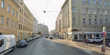 Crash mit Streifenwagen: Drei Polizisten verletzt