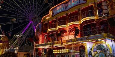 Lichter, Loopings, Livemusik: St. Pöltner Volksfest kehrt zurück