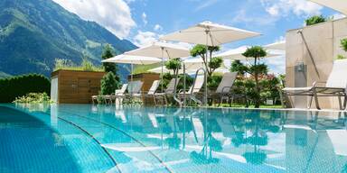 Sonnhof - Außen Sommer Pool - 06_2017.jpg