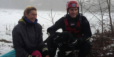 Hund Eis einegbrochen Vorarlberg