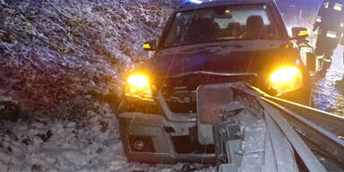 Gloggnitz S6 Unfall Schnee