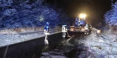 Gloggnitz S6 Unfall Schnee