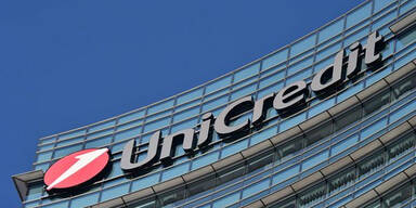UniCredit steigt zum größten Commerzbank-Aktionär auf