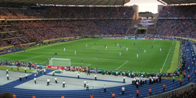 https://pixabay.com/de/photos/fu%c3%9fballstadion-fu%c3%9fball-stadion-227561/