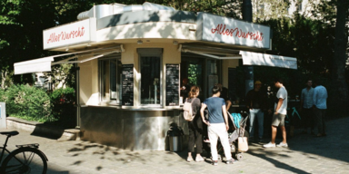 Bosna trifft Champagner bei "Alles Wurscht" am Börseplatz