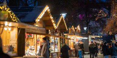Weihnachtsmärkte werden jetzt aufgebaut
