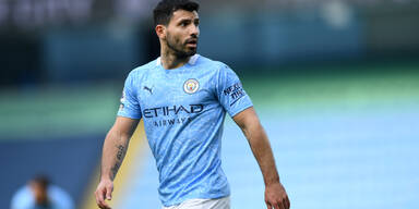 Senioren-Partie: Sergio Agüero verletzt sich schwer