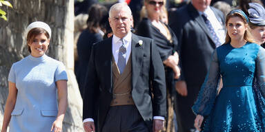 Heimliche Rückkehr in den Palast: Prinz Andrew schleicht sich zur Taufe seiner Enkelin