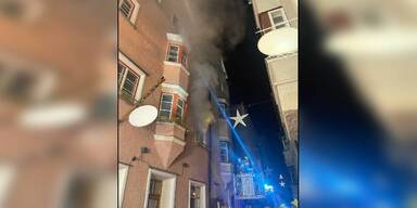 Mehrere Häuser evakuiert: Wohnungsbrand in Tirol