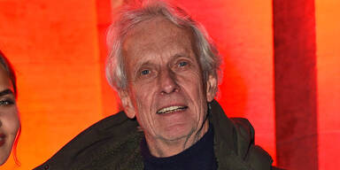 Krebs-Schock für Dschungelcamp-Star Carrière