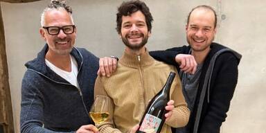 Aaron Karl & Lukas Strobl präsentieren Hauswein "Donauwalzer"