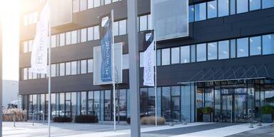 FACC peilt Milliardenumsatz für 2025 an