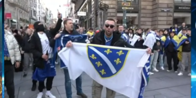 Bosnien-Fans strömen zum Wiener Stephansplatz
