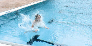 Wendy Night Wetter Freibad